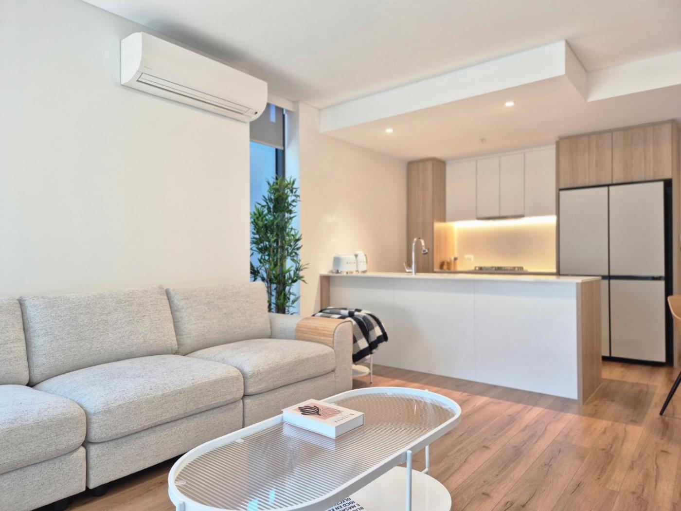 Modern 3 Bed Near Lidcombe Station Sydney